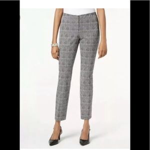 Alfani stretch plaid skinny leg comfort waist pants black white 2P